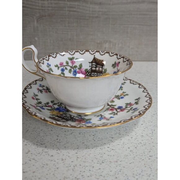 AYNSLEY Pagoda Teacup & Saucer - Made in England - Picture 2 of 9